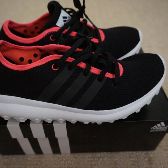 Adidas Runners - Size 6.5 - Picture 1 of 6